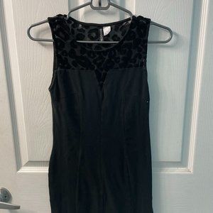 Little black dress with leopard print detail